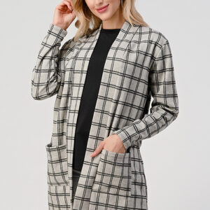 Cardigan with plaid design and long sleeves and front pockets