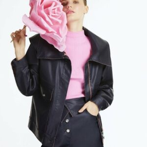 Wide Collar Coated Jacket